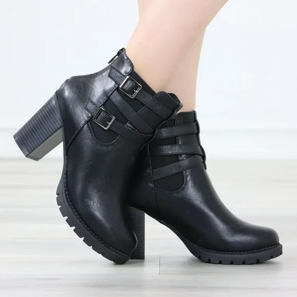 Black Ankle Boots Chunky Lug Block Heel Synthetic Leather Round Toe - Picture 3 of 12